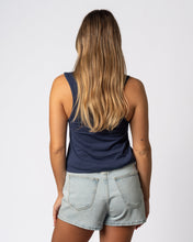 Carregar imagem no visualizador da galeria, 2025 Lexus US Open of Surfing Women&#39;s Daze Tank - Navy