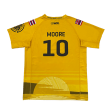 Carregar imagem no visualizador da galeria, Carissa Moore (HAW) 2022 Rip Curl WSL Jersey Finals