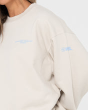 Carregar imagem no visualizador da galeria, 2023 Margaret River Pro Womens Crewneck Fleece (Off White)