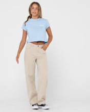 Carregar imagem no visualizador da galeria, 2023 Margaret River Pro Crop Tee (Blue)