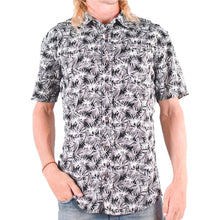 Load image into Gallery viewer, Men&#39;s Pattern Shirt (Black)