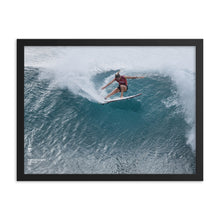 Carregar imagem no visualizador da galeria, Pôster de Steph Gilmore (emoldurado): Maui, 2020