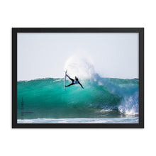Carregar imagem no visualizador da galeria, Pôster Griffin Colapinto (emoldurado): J-Bay, 2019